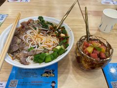 -贵凤凰贵州米粉(五道口店)