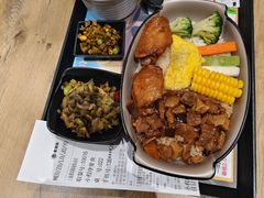 -漕溪路(地铁站)