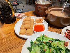 -汉小城·老铫子藕汤·乡野湖北菜(江汉路吉庆街店)