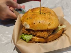 -必胜客(东部星悦天地店)