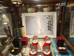 -古董花园(思南路42弄小区店)