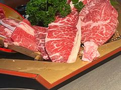 -铭牛烧肉·和牛海鲜自助(高新月牙湖店)
