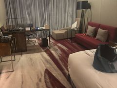 -广州天河希尔顿酒店