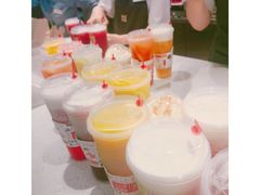 -奈雪的茶(金鹰广场店)