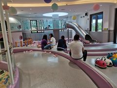 -龙格亲子游泳·水育早教运动中心(绿城店)