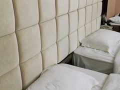 -金皇国际大酒店(桂林两江四湖火车站店)