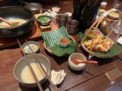 -银米·云南传统过桥米线(双廊黑金冠店)