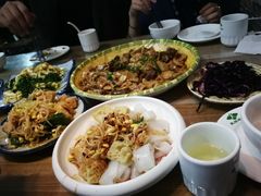 -壹阁胡羊焖饼(特色小吃街店)