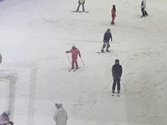 -乔波室内滑雪场