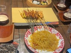 -破瓦寒窑·地摊烤羊排