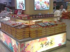面包甜点陈列柜-唐饼家(第一食品五角场店)
