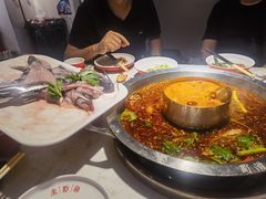 -蜀滋香鲜鱼美蛙火锅(339店)