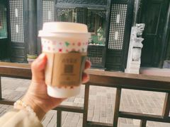 -星巴克臻选(成都宽窄巷子店)