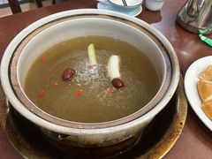 -东巴谷野生菌火锅餐厅