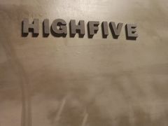 -HIGH FIVE哈福手工汉堡(桂林路店)