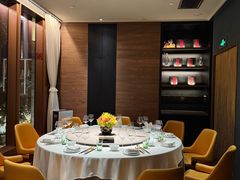 -新荣记(BFC外滩金融中心店)