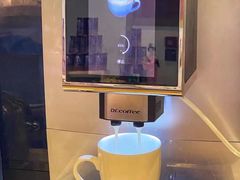-大中华希尔顿酒店-念自助餐·嗨啤·小龙虾
