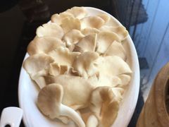 平菇-川中故事·成都老火锅(东书房店)