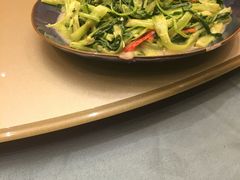 -沙龙酒家