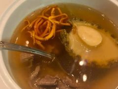 -龙虾酒吧扒房(宁波香格里拉店)