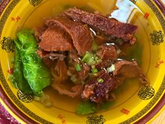 -伟记牛肉(金鸿公路店)