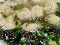 虾肉馄饨-新丰小吃(中山中路分店)