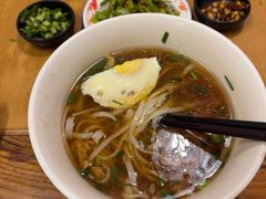 -矮子粉店1985·长沙米粉(湘春路店)