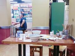 大堂-帖老大羊肉汤烩面烧烤(康复后街总店)