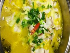 -严厨老坛酸菜鱼(吴江万宝店)