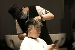 -Kraemer Paris  苏豪路易士·嘉玛发廊