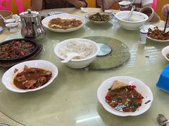 -湘里湘亲饭店(闸坡店)