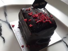 覆盆子黑森林-UNI UNI(环亚凯瑟琳店)