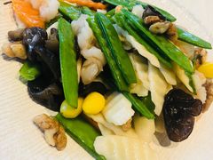 -红樱桃·欢乐餐厅(太原里店)
