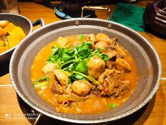 灶膛罐罐牛腩-吃饭皇帝大土家民族菜(正大广场店)