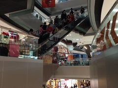 -东荟城名店仓