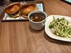 -魏家凉皮(翟营南大街店)