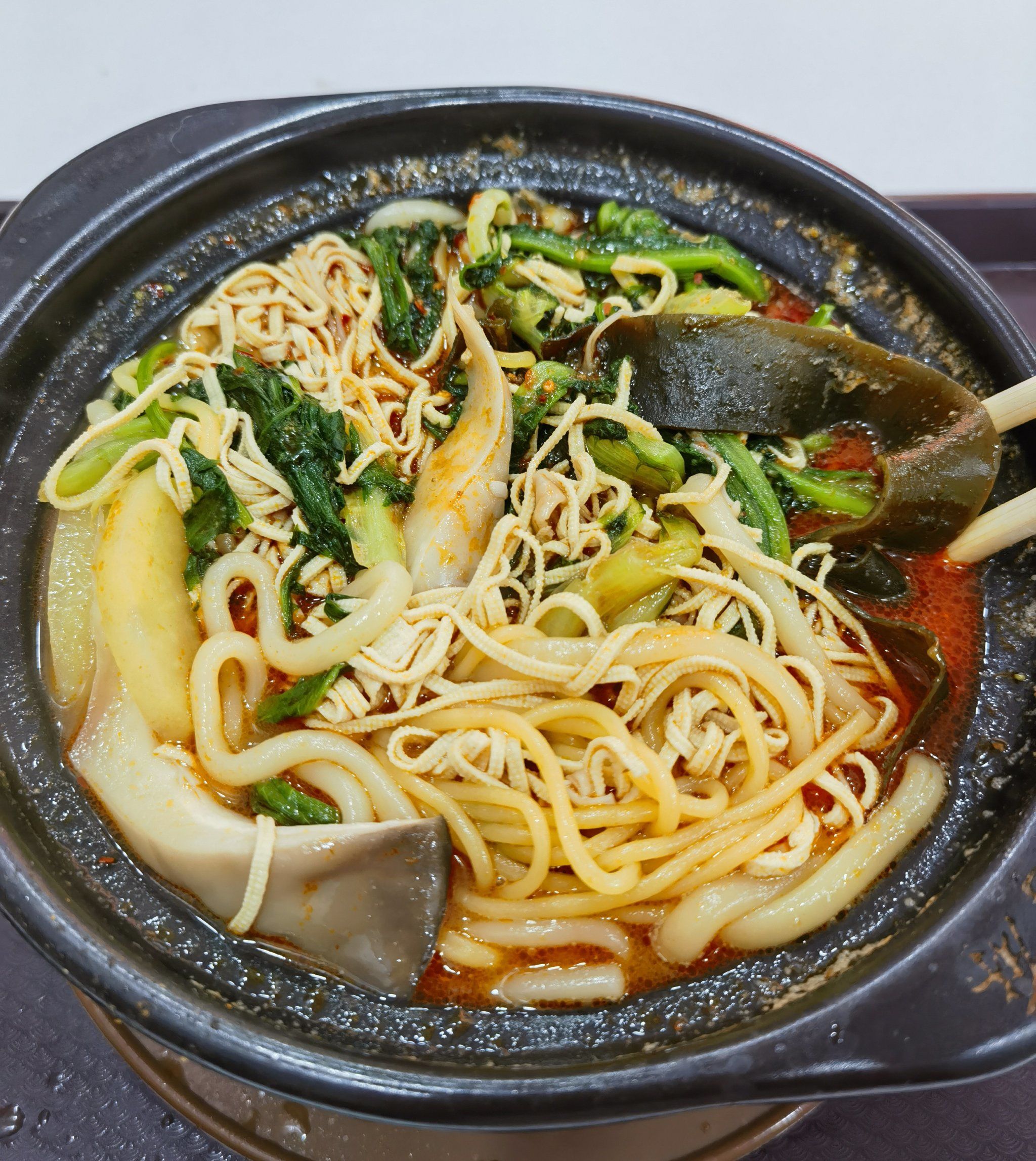 吉晓麻砂锅麻辣烫