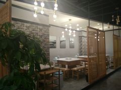 大堂-屋头串串(新街里店)