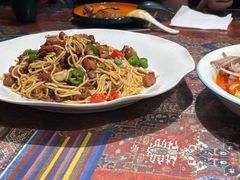 -乡村馕坑肉·烧烤·新疆菜·本地人更爱吃(阿勒泰首店)