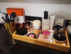 -JNK皮肤管理中心