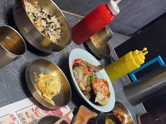 -草家酱蟹炭火烤肉店(珲春南路二店)