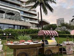 -JW万豪厨房餐厅·滨海草坪烧烤·海鲜·海景(三亚绿发山海天JW万豪酒店)