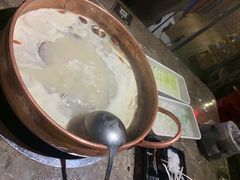 -三人行骨头王火锅(长寿店)