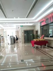 点击看大图 -艾博尔医院