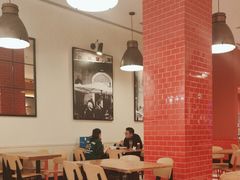 -城市大道红炉披萨烘焙坊