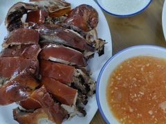 -四更周店烤乳猪