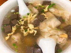 -上海特色小笼店(铁岭路90弄小区店)