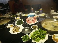 -丫丫汤膳打边炉(宏府408坊店)