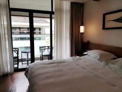 河涧别墅豪华大床房-古尔沟华美达温泉度假酒店