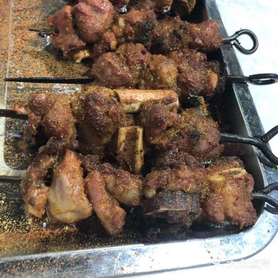 阿里巴巴馕坑肉